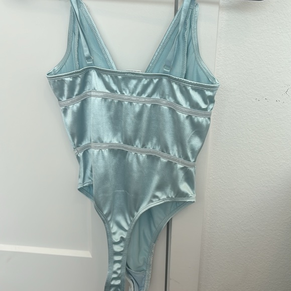satin lace light blue bodysuit going out - Picture 2 of 2